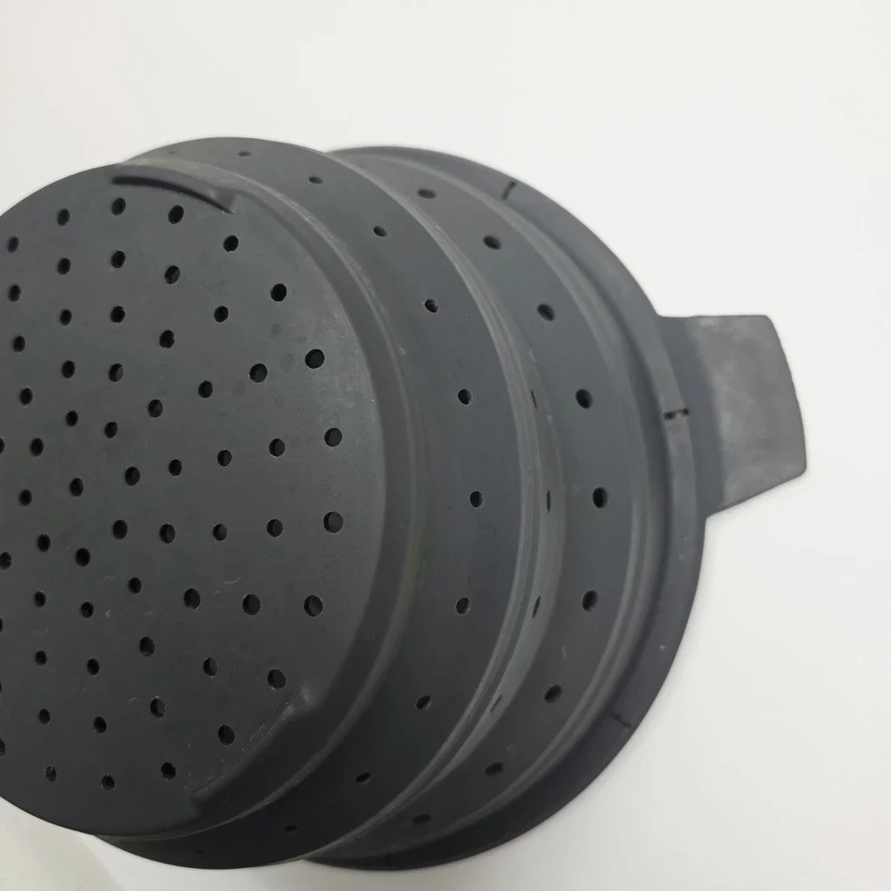 Pampered Chef Collapsible Silicone Colandar, Steamer Pot Insert Gray